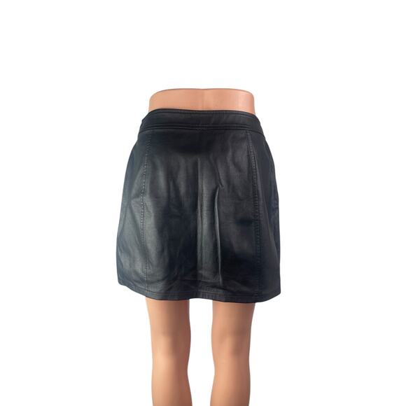 Express Women's Black Faux Leather Vegan Asymmetric Zip Pencil Mini Skirt Size 2 - Picture 2 of 6